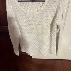 Old Navy Women's Cream Crew Neck Sweater